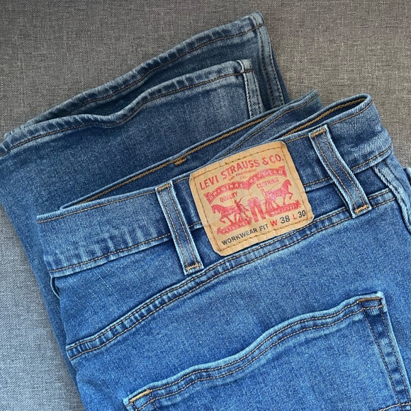 Levi’s Workwear Fit Jeans, Medium Wash, Men’s 38 x 30 - Picture 7 of 7